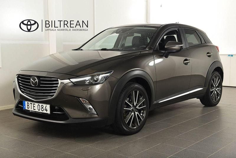 Brun Begagnad 2015 Mazda CX-3 Optimum SUV | 154 900 kr (Marknadspris) - Bild 1/4