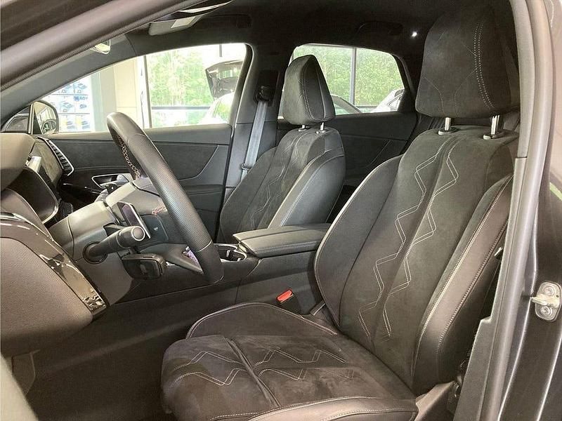 Begagnad DS Automobiles DS7 Crossback 131 HK (96 kW) 2024 Grå SUV