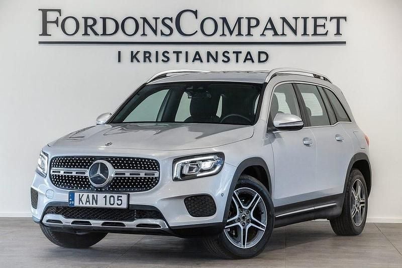 Silver Begagnad 2023 Mercedes GLB180 SUV | 279 900 kr - Bild 1/4