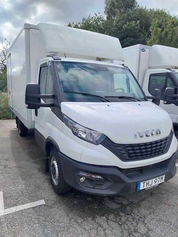 Vit Begagnad 2022 Iveco Daily Van | 361 253 kr (Lite dyr) - Bild 1/4