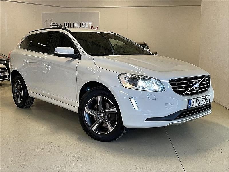 Begagnad Volvo XC60 215 HK (158 kW) 2014 Vit SUV