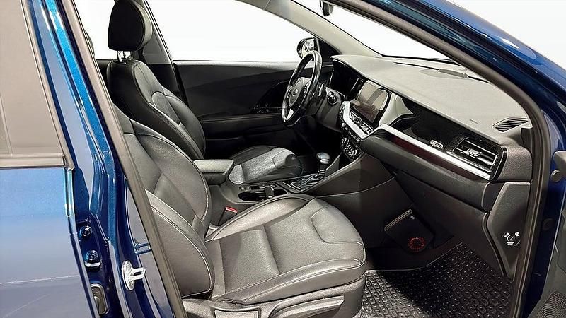 Begagnad Kia Niro 141 HK (103 kW) 2020 Blå SUV