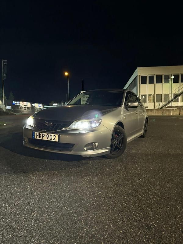 Begagnad 2008 Subaru Impreza Halvkombi | 45 000 kr (Marknadspris) - Bild 1/4
