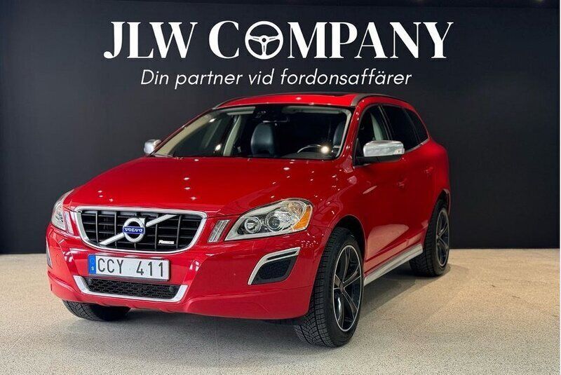 Röd Begagnad 2012 Volvo XC60 R-Design SUV | 169 000 kr (Marknadspris) - Bild 1/4