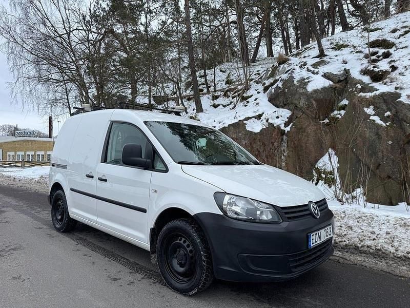 Begagnad VW Caddy 75 HK (55 kW) 2013 Vit Minibuss