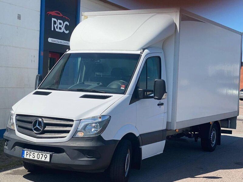 Vit Begagnad 2017 Mercedes Sprinter Van | 349 900 kr - Bild 1/4
