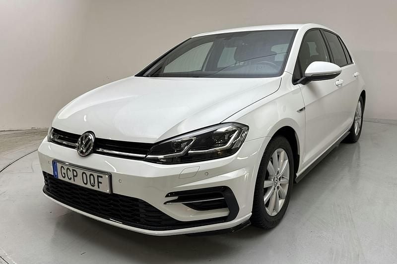 Vit Begagnad 2019 VW Golf VII GT | 212 900 kr (Marknadspris) - Bild 1/4