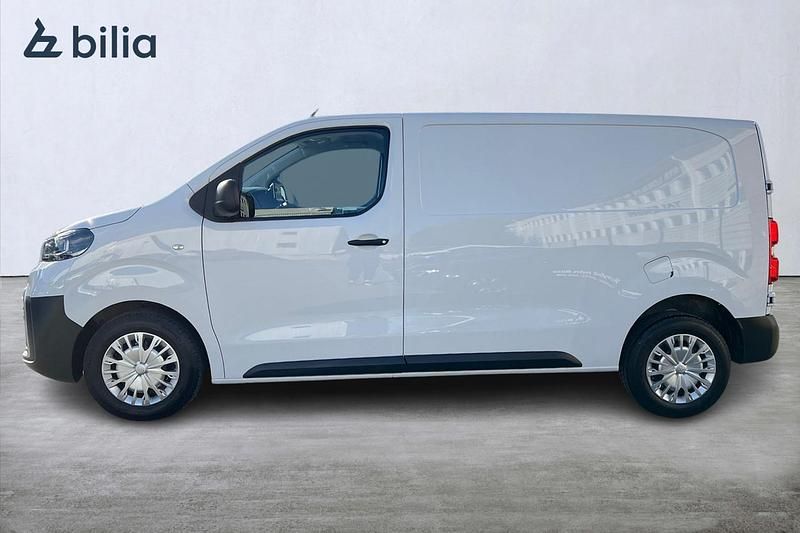 Begagnad Toyota Proace Comfort 146 HK (107 kW) 2024 Vit Minibuss