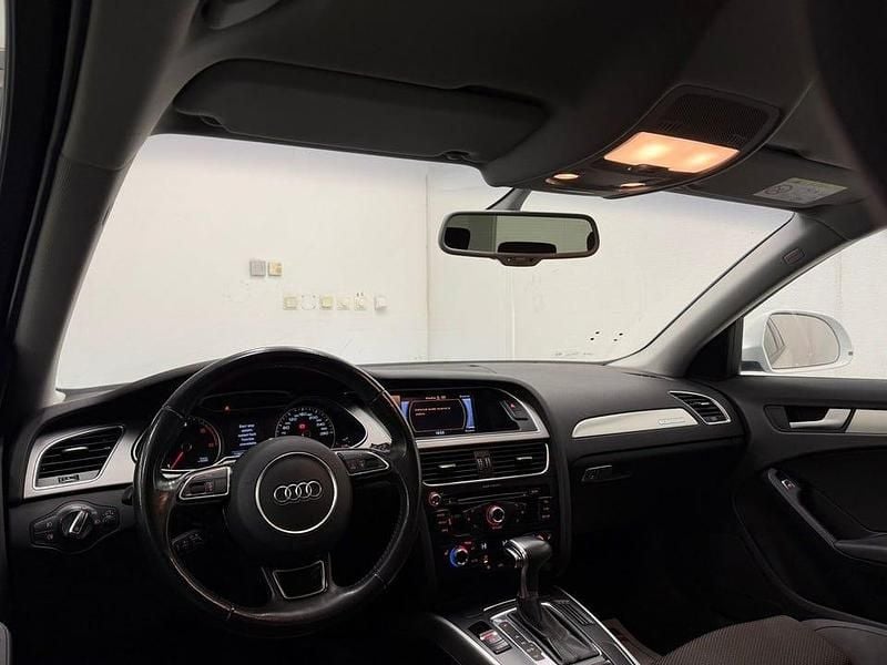 Begagnad Audi A4 Allroad 190 HK (139 kW) 2014 Vit Kombi