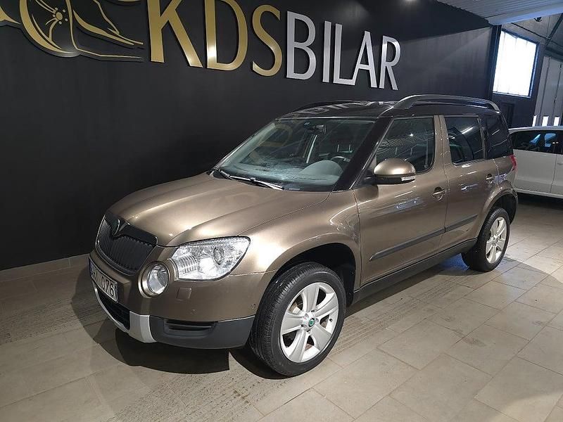 Begagnad Skoda Yeti Experience 110 HK (80 kW) 2012 Brun SUV