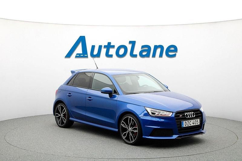 Blå Begagnad 2016 Audi S1 Halvkombi | 239 900 kr - Bild 1/3