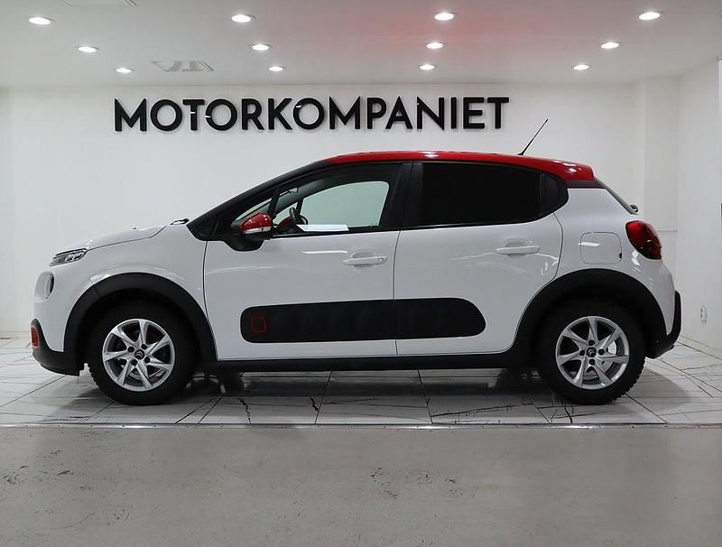 Begagnad Citroën C3 PureTech 82 HK (60 kW) 2017 Vit Halvkombi