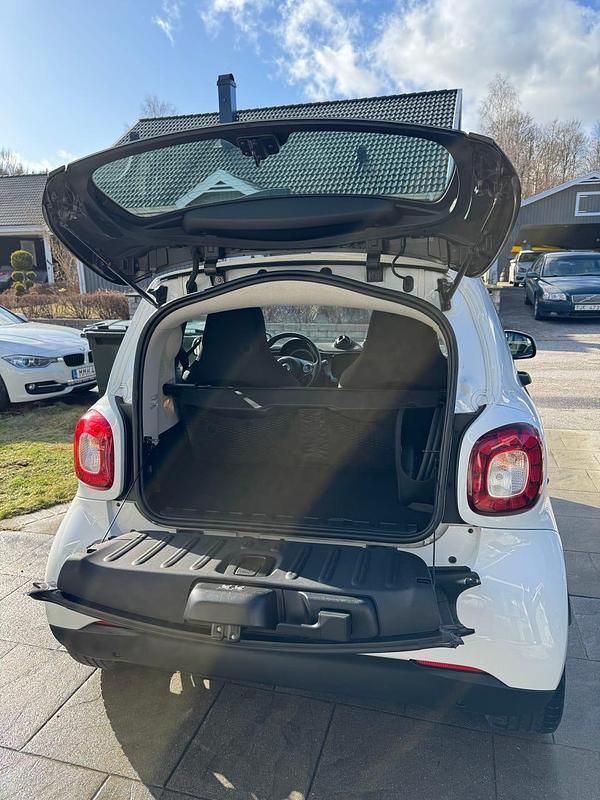 Begagnad Smart ForTwo Electric Drive 60 kW (82 HK) 2018