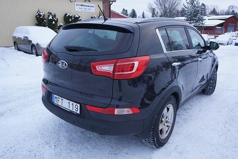Begagnad Kia Sportage Comfort 135 HK (99 kW) 2011 Svart SUV