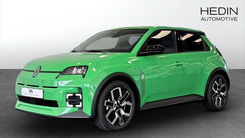 Grön (green) Ny 2025 Renault R5 Techno Halvkombi | 407 800 kr - Bild 1/4