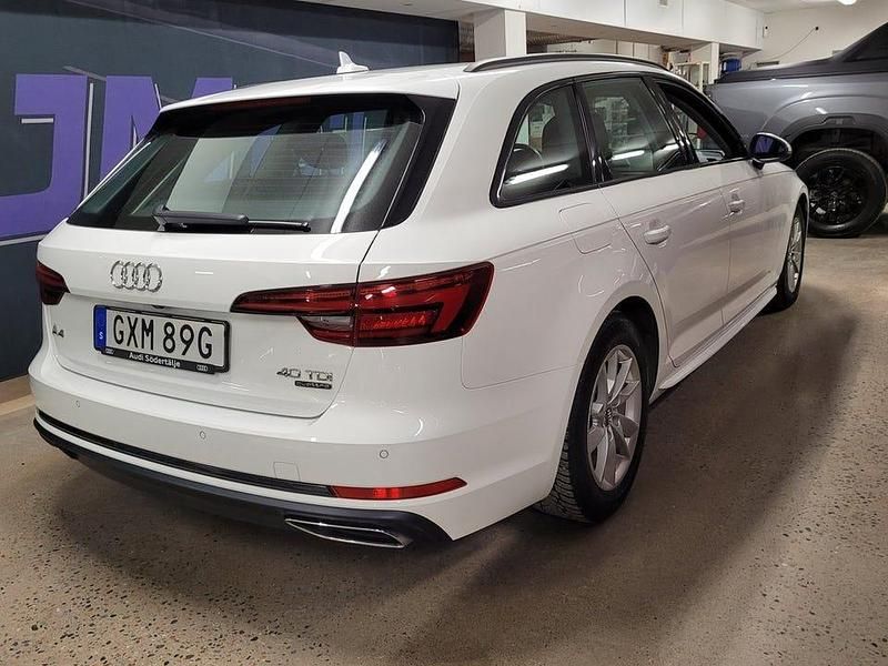 Begagnad Audi A4 Sport 190 HK (139 kW) 2019 Vit Kombi