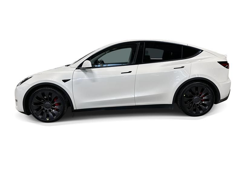 Begagnad Tesla Model Y Performance 392 kW (534 HK) 2023 Vit SUV