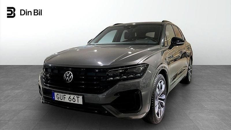 Grå Begagnad 2021 VW Touareg R SUV | 639 900 kr (Bra pris) - Bild 1/4