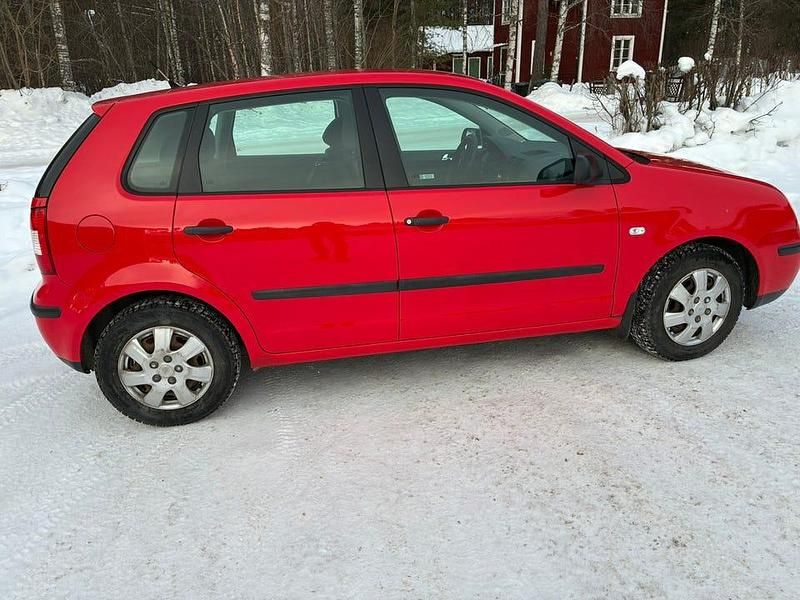 Begagnad VW Polo 75 HK (55 kW) 2003
