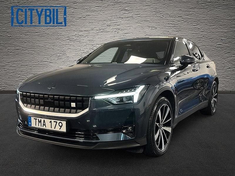 Mörkblå Begagnad 2021 Polestar 2 Pilot Sedan | 359 900 kr (Marknadspris) - Bild 1/4