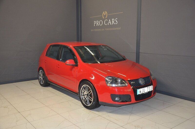 Röd Begagnad 2005 VW Golf IV GTI Halvkombi | 69 000 kr (Dyr) - Bild 1/4
