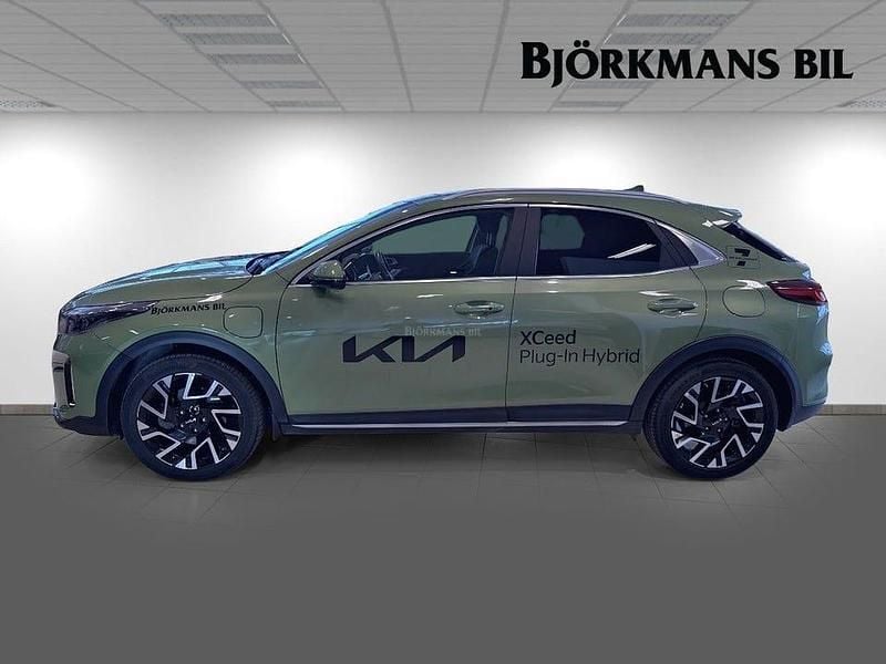 Begagnad Kia XCeed 105 HK (77 kW) 2023 Grön (/ce6/ celadon green m) SUV