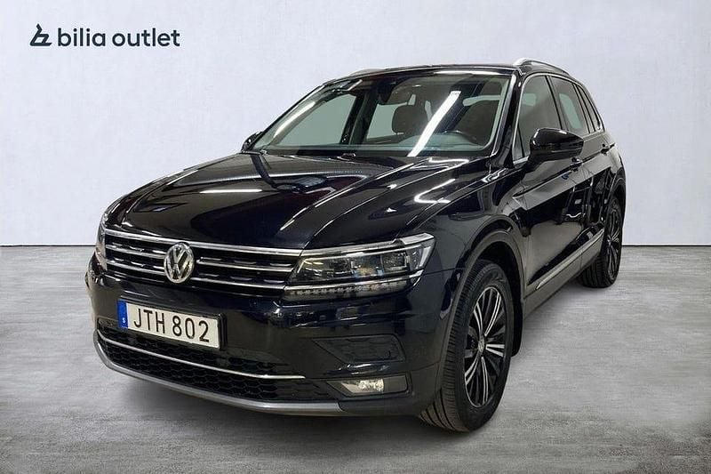 Svart Begagnad 2018 VW Tiguan Executive SUV | 229 900 kr (Bra pris) - Bild 1/3