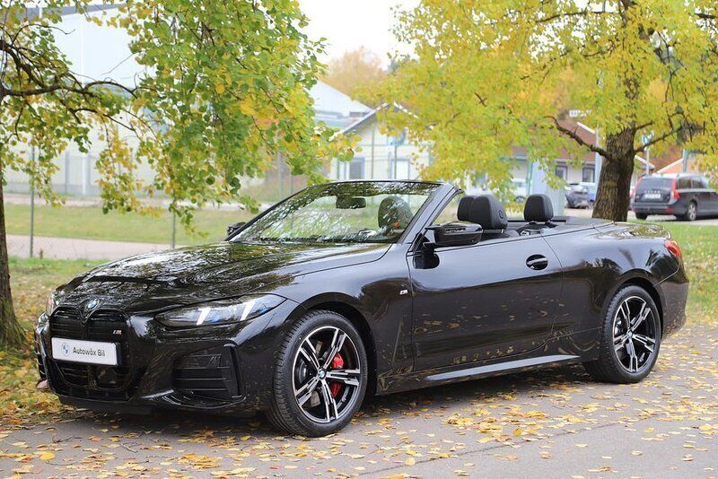 Svart Begagnad 2024 BMW M440 M Sport Sedan | 799 000 kr (Marknadspris) - Bild 1/3