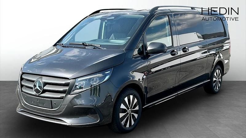 Svart Begagnad 2025 Mercedes Vito Minibuss | 723 790 kr - Bild 1/4