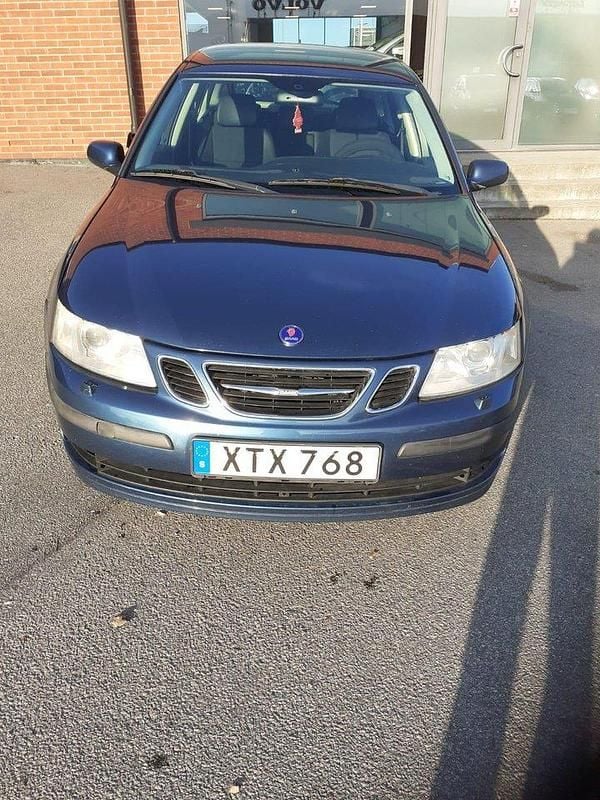 Blå Begagnad 2006 Saab 9-3 Linear Kombi | 24 600 kr (Bra pris) - Bild 1/4