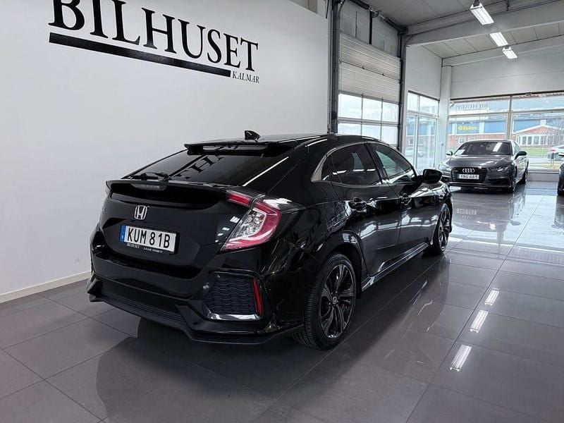 Begagnad Honda Civic Elegance 126 HK (92 kW) 2019 Svart