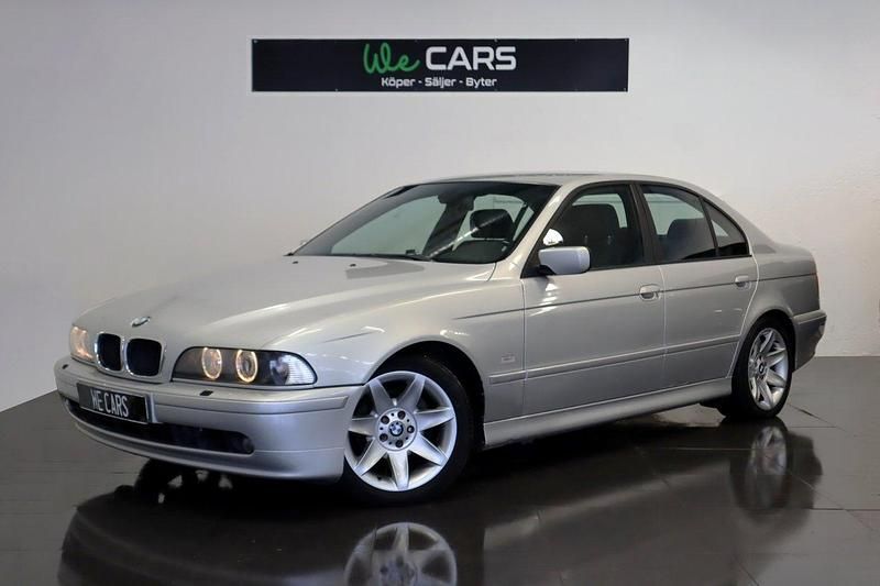 Begagnad 2003 BMW 525 Sedan | 84 900 kr (Dyr) - Bild 1/4