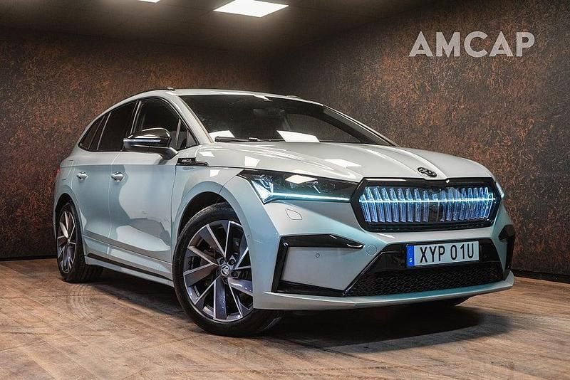 Begagnad Skoda Enyaq iV SportLine 194 kW (265 HK) 2022 Silver SUV