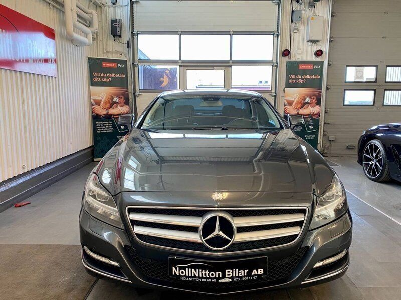 Begagnad Mercedes CLS350 252 HK (185 kW) 2013 Mörkgrå (grå) Sportkupé