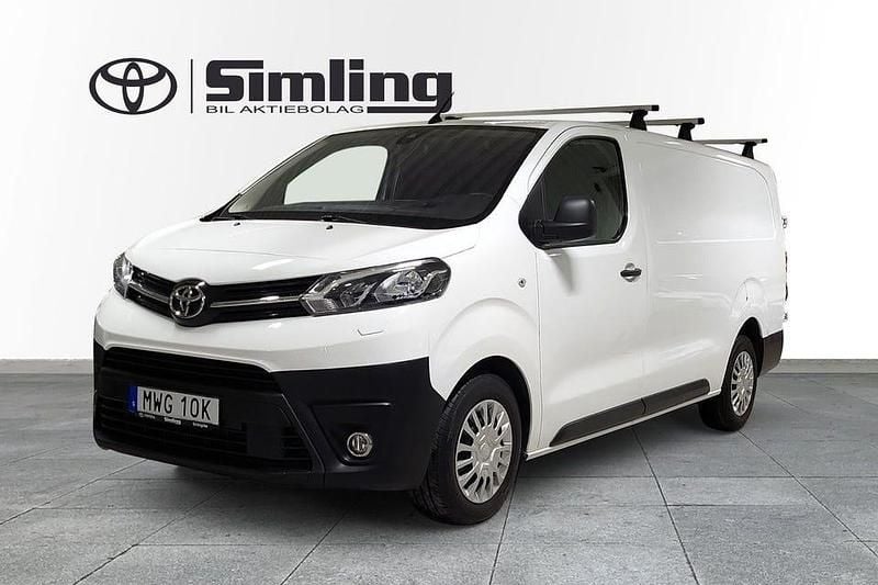 Vit Begagnad 2021 Toyota Proace Comfort Minibuss | 209 900 kr (Superpris) - Bild 1/3