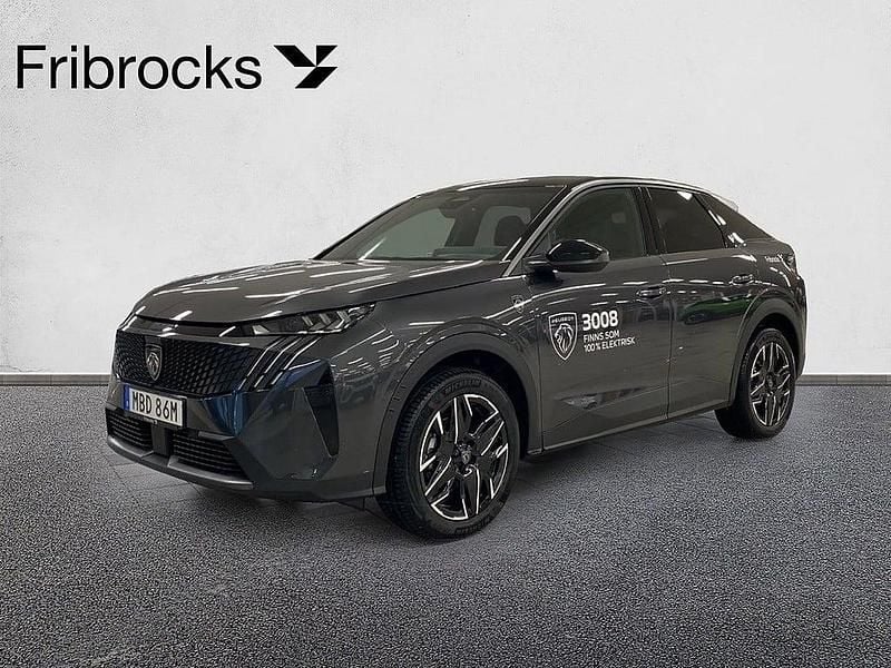 Grå Begagnad 2025 Peugeot 3008 GT SUV | 369 800 kr (Marknadspris) - Bild 1/4