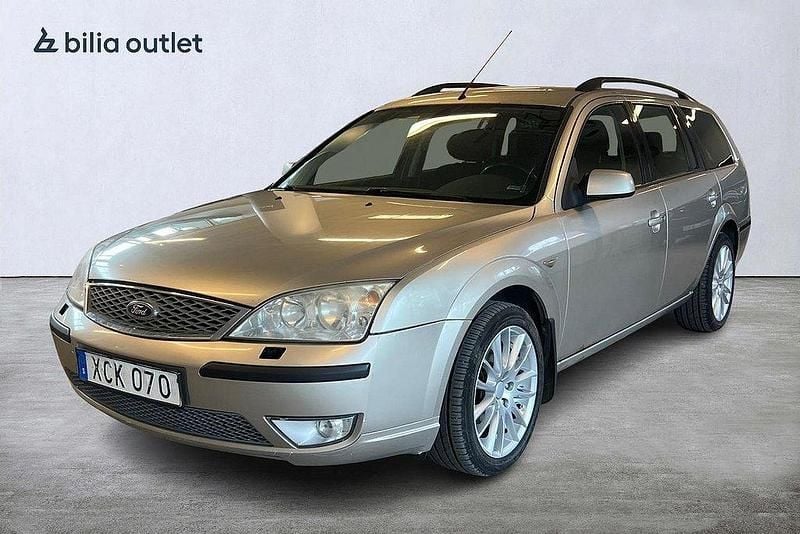 Silver Begagnad 2005 Ford Mondeo Kombi | 11 000 kr (Bra pris) - Bild 1/4