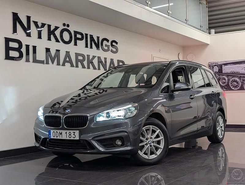 Begagnad BMW 218 Gran Tourer Advantage 136 HK (100 kW) 2016 Grå Minibuss