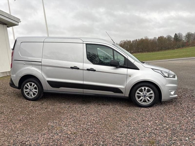 Begagnad Ford Transit Connect 101 HK (74 kW) 2021 Grå Minibuss