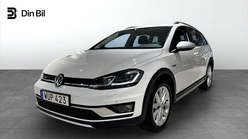 Begagnad VW Golf Alltrack 180 HK (132 kW) 2018 Vit Kombi
