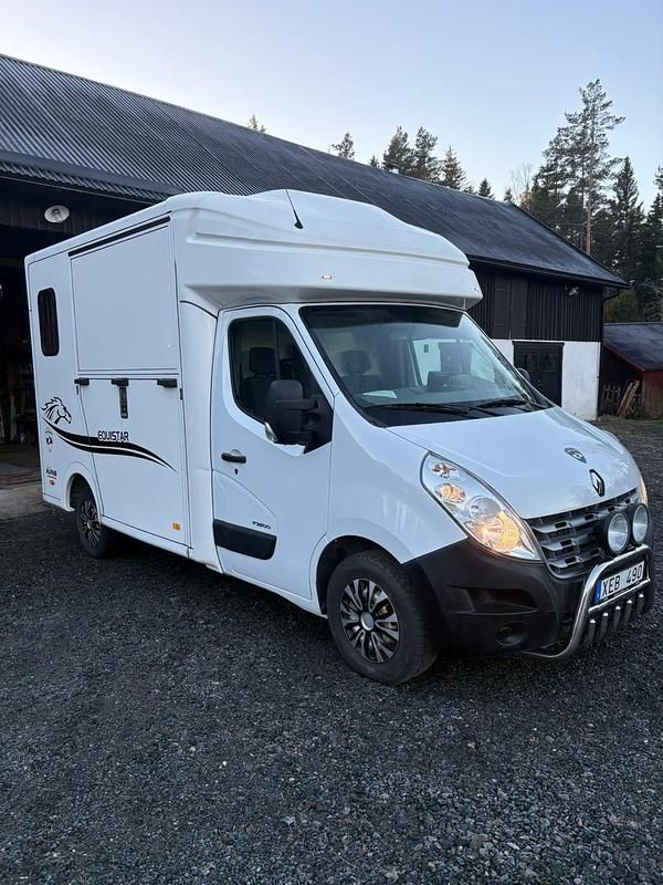 Begagnad 2012 Renault Master Van | 350 000 kr - Bild 1/4