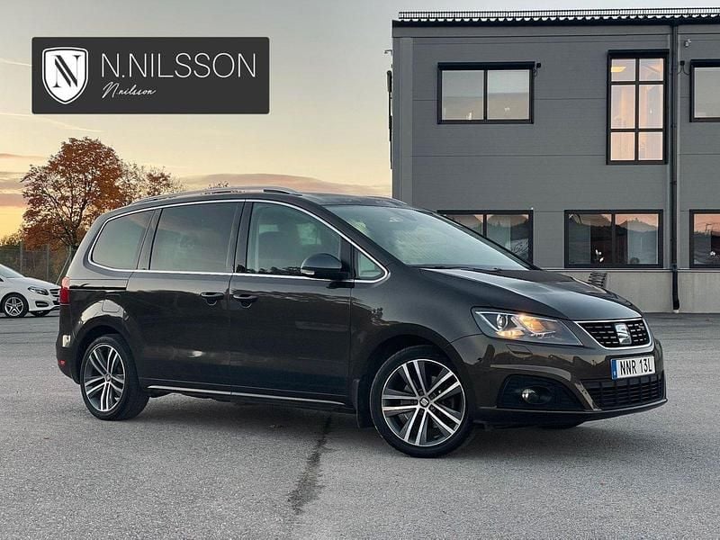 Mörkbrun Begagnad 2019 Seat Alhambra 4Drive Minibuss | 289 000 kr (Dyr) - Bild 1/4