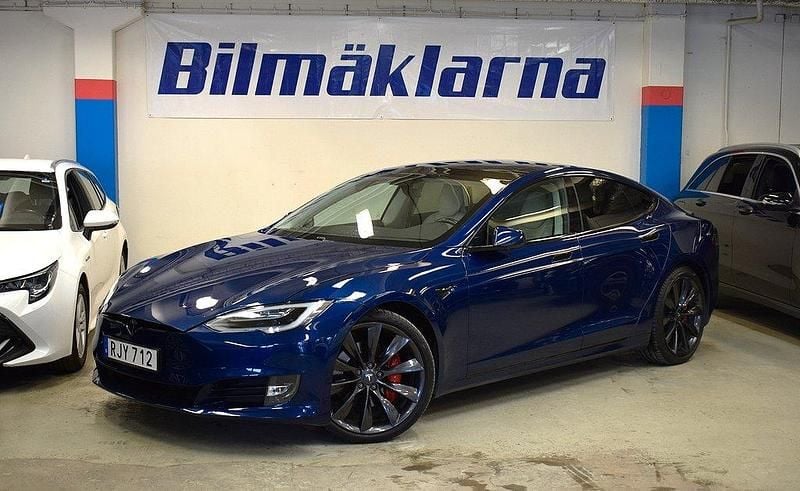 Blå Begagnad 2017 Tesla Model S Sedan | 339 900 kr - Bild 1/4