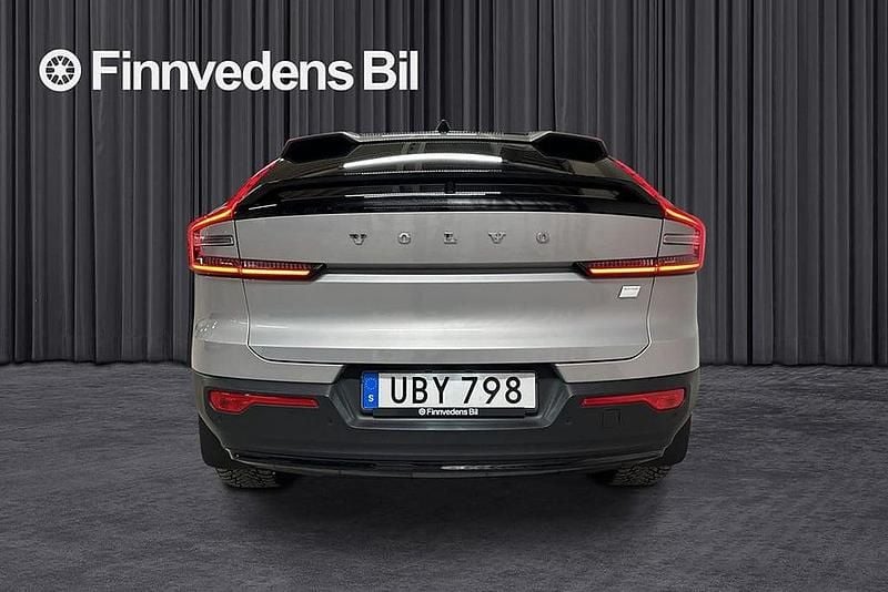Begagnad Volvo C40 Single Motor 172 kW (234 HK) 2022 Silver SUV