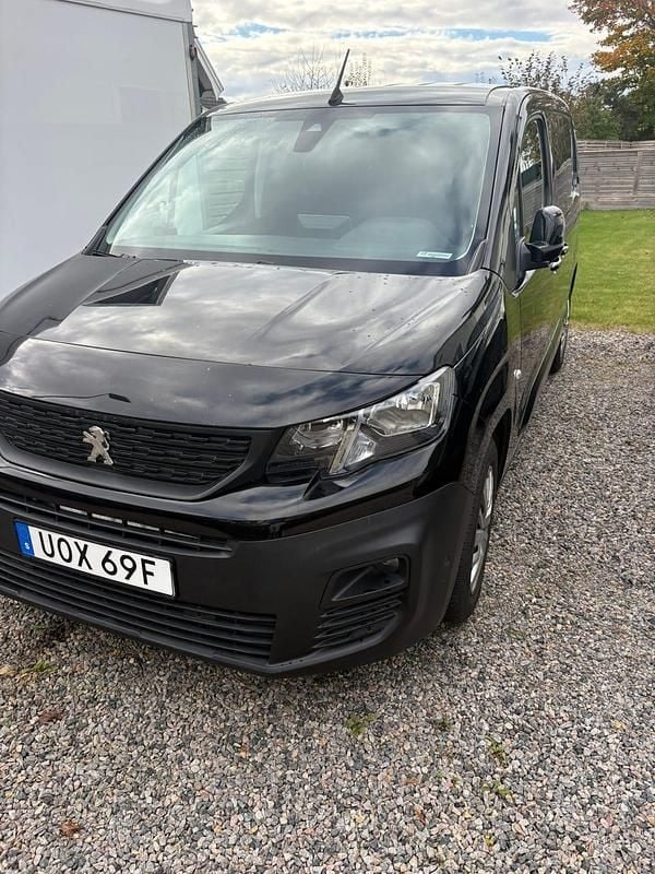 Begagnad 2019 Peugeot Partner Van | 220 000 kr (Dyr) - Bild 1/4