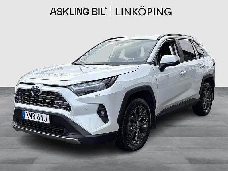 Vit Begagnad 2025 Toyota RAV4 Hybrid Executive SUV | 459 000 kr (Bra pris) - Bild 1/4