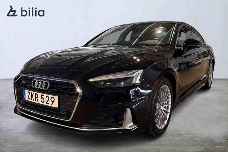 Svart Begagnad 2021 Audi A5 Sportback Halvkombi | 299 000 kr (Bra pris) - Bild 1/1