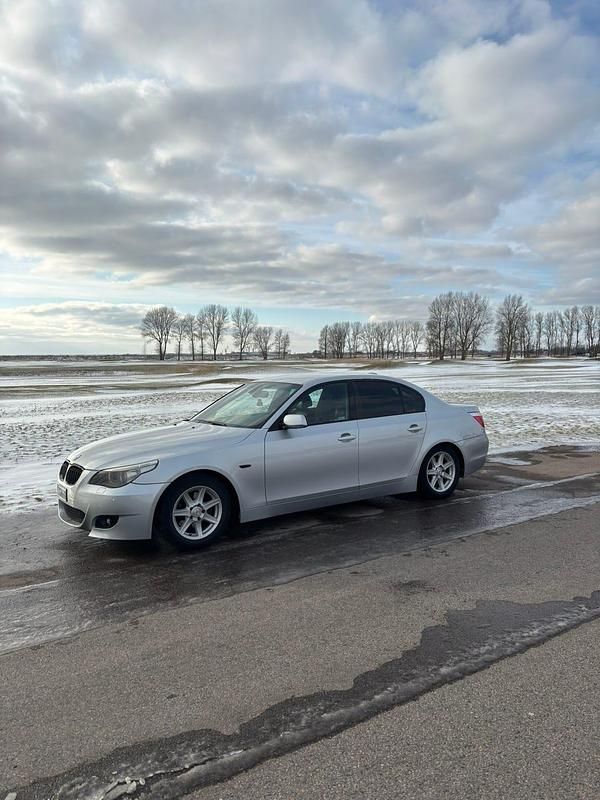 Begagnad BMW 525 177 HK (130 kW) 2006