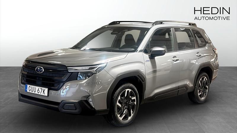 Begagnad Subaru Forester 2024 Grå SUV