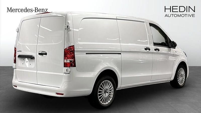 Begagnad Mercedes e-Vito 85 kW (116 HK) 2024 Vit (white) Minibuss